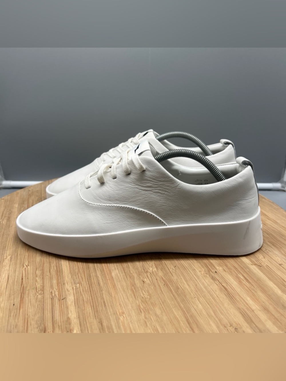 Wolf & Shepherd Cruise Lo Leather Sneakers White Men’s 9.5 Women’s 11.5 New